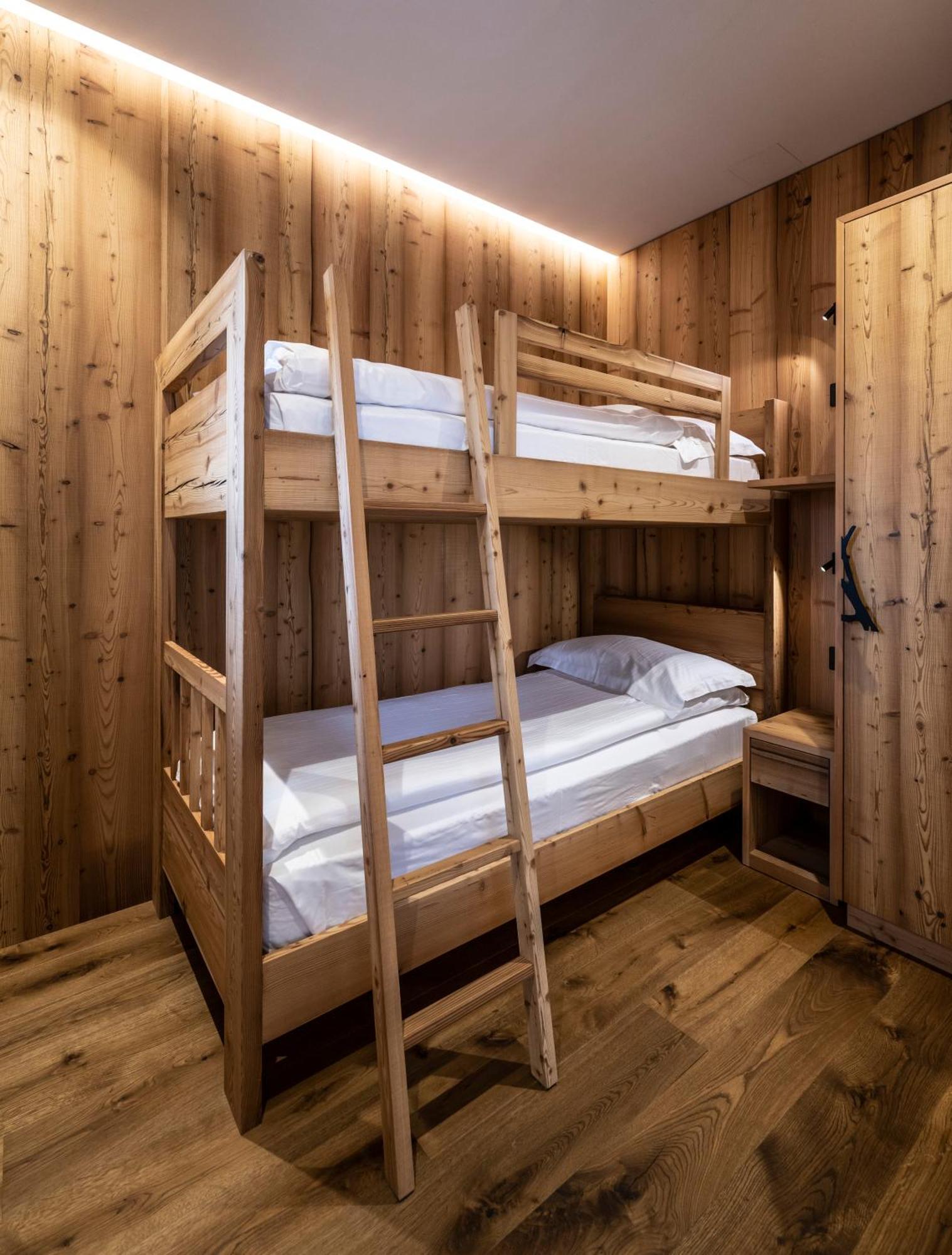 Ciampedie Luxury Alpine Spa Hotel ヴィーゴ・ディ・ファッサ エクステリア 写真