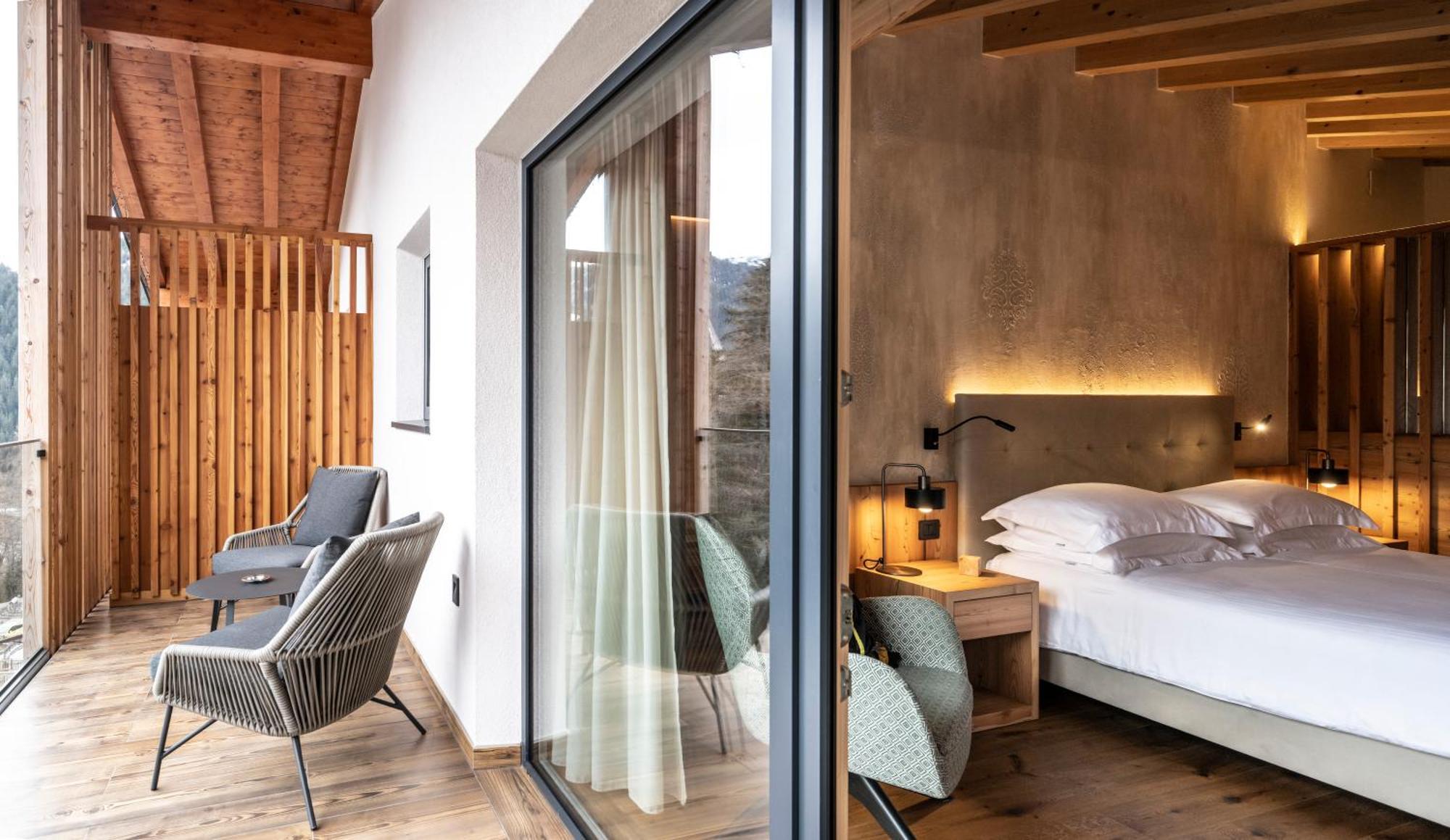Ciampedie Luxury Alpine Spa Hotel ヴィーゴ・ディ・ファッサ エクステリア 写真