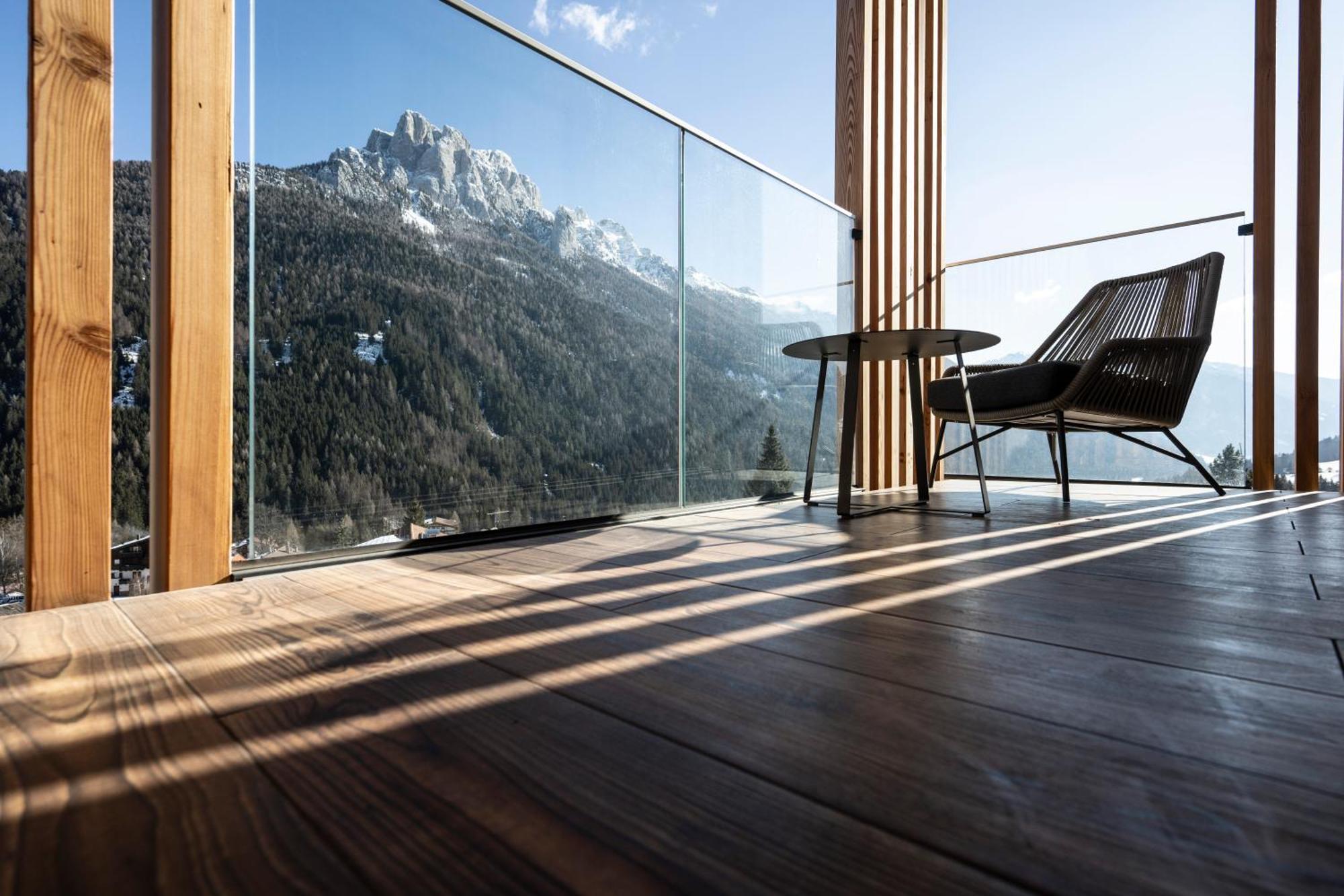 Ciampedie Luxury Alpine Spa Hotel ヴィーゴ・ディ・ファッサ エクステリア 写真