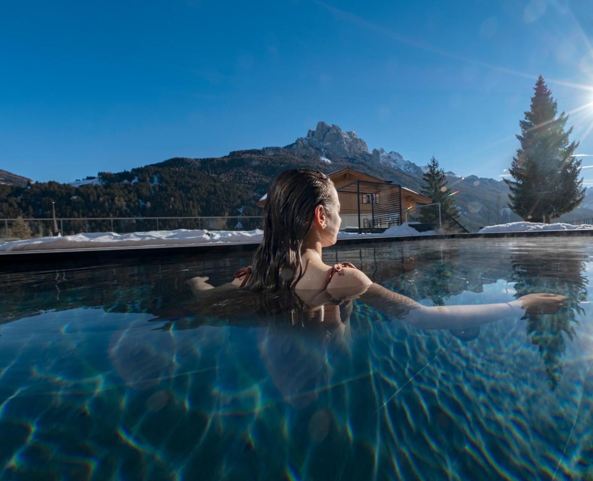 Ciampedie Luxury Alpine Spa Hotel ヴィーゴ・ディ・ファッサ エクステリア 写真